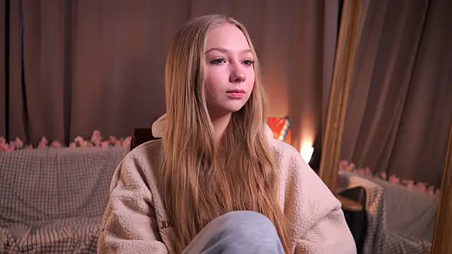 Snapshot of JosetteWeakly chatting on February 28, 6:14 am JosetteWeakly online show from February 28, 6:14 am