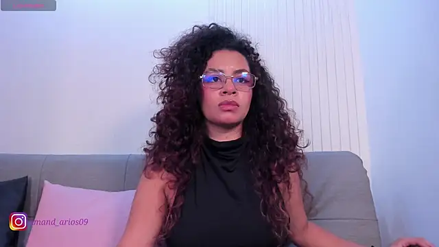 Snapshot of amanda_rios chatting on February 11, 11:37 am amanda rios online show from February 11, 11:37 am