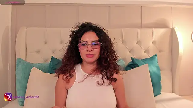 amanda rios online show from March 3, 5:08 pm