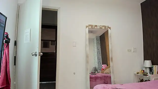 AlisHoward online show from April 4, 9:51 am