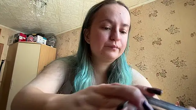 Bubblegum Tempt online show from March 7, 7:05 am