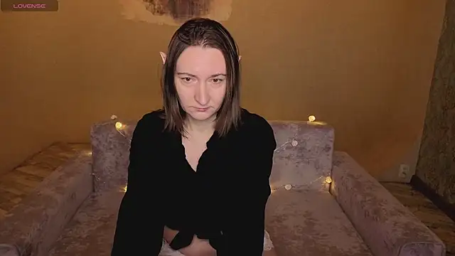 SelestiaSnata online show from March 5, 1:45 am