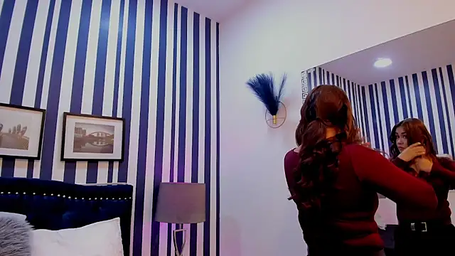 TherezaLarson online show from April 8, 11:43 am