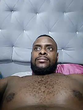 Snapshot of Tuverdugo12 chatting on February 10, 3:54 am Tuverdugo12 online show from February 10, 3:54 am