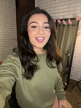 Snapshot of Catalu_x chatting on February 24, 11:08 am Catalu x online show from February 24, 11:08 am