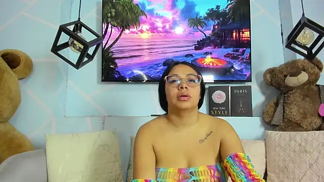 amy noa online show from March 4, 12:38 am