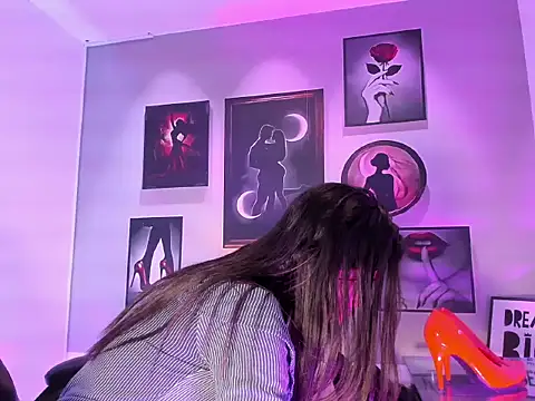 Snapshot of Gabriela_velle chatting on February 9, 2:32 pm Gabriela velle online show from February 9, 2:32 pm