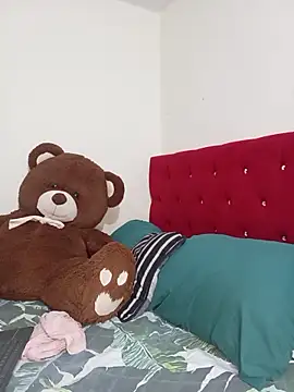 Sweet canelaa73 online show from April 14, 2:50 am