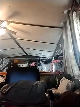 spooky425hd online show from March 9, 9:30 pm