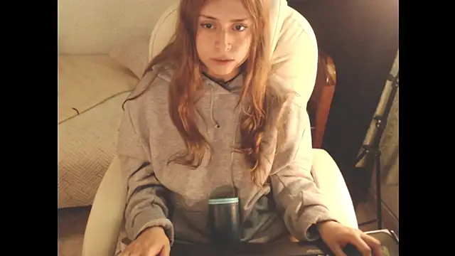 Snapshot of Lametaleralatina chatting on February 8, 3:04 pm Lametaleralatina online show from February 8, 3:04 pm