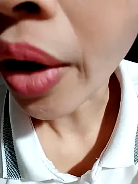 Snapshot of Hana-love2026 chatting on February 24, 5:05 am Hana-love2026 online show from February 24, 5:05 am