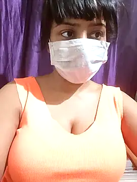 MidnightVibes  online show from April 14, 6:14 pm