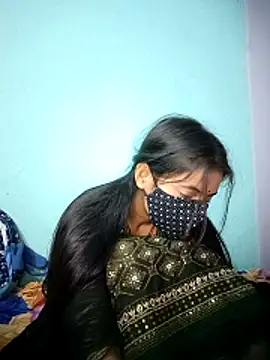 18 year old girl online show from February 15, 8:35 am