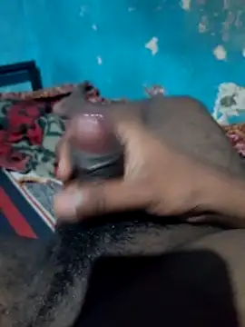 Snapshot of Shrikz99 chatting on February 9, 7:40 pm Shrikz99 online show from February 9, 7:40 pm