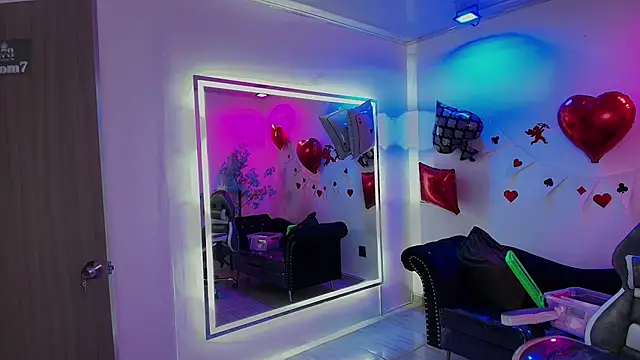 Madame scarlett online show from February 20, 11:43 am