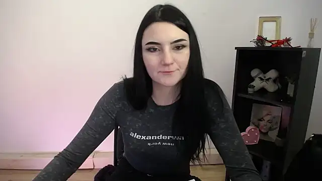 Snapshot of TurnMe_On chatting on February 16, 12:23 pm TurnMe On online show from February 16, 12:23 pm