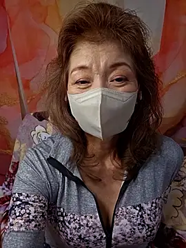 Snapshot of URAN429 chatting on February 17, 5:52 pm URAN429 online show from February 17, 5:52 pm