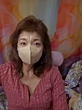 Snapshot of URAN429 chatting on February 19, 5:09 pm URAN429 online show from February 19, 5:09 pm