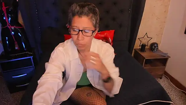 Kali Panther online show from March 27, 8:08 pm