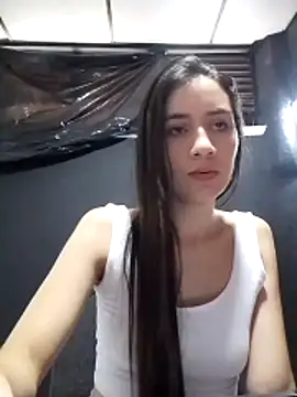 Vaiolletcooper online show from April 10, 3:28 pm