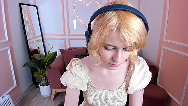 Akimo  online show from March 1, 2:08 pm