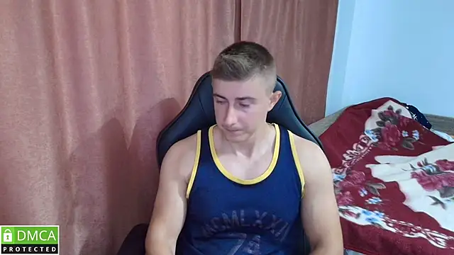 Snapshot of TodMusclePower9 chatting on June 17, 10:06 am TodMusclePower9 online show from June 17, 10:06 am