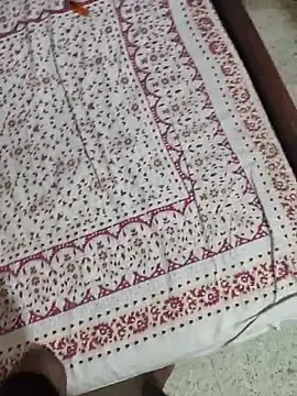 Snapshot of delvin92 chatting on February 25, 5:33 pm delvin92 online show from February 25, 5:33 pm