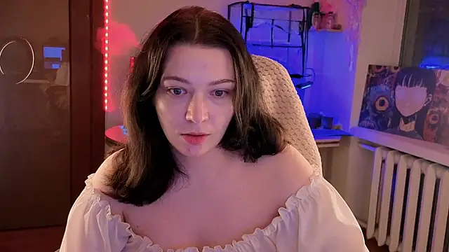 Doll lira online show from February 10, 1:10 am