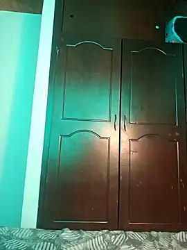  ChloeRed online show from April 18, 2:54 pm