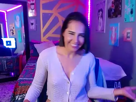 Evelyn lovers  online show from April 16, 2:56 am