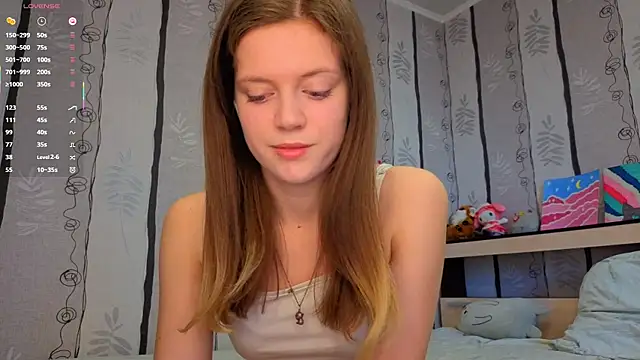 SueFerreyra online show from April 4, 6:11 am