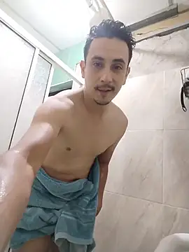 rejypool online show from April 9, 5:18 am