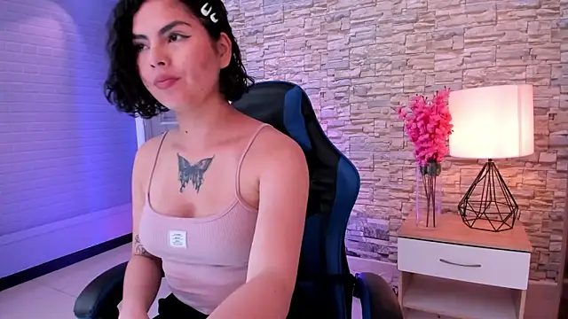 butterflyx39 online show from April 5, 12:13 pm