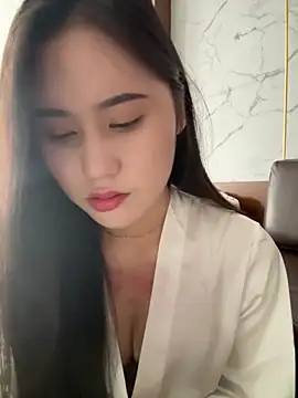 Snapshot of czamabe chatting on February 27, 5:40 am czamabe online show from February 27, 5:40 am