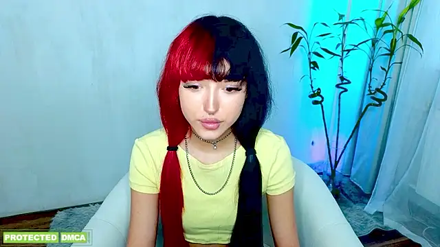   Amiraa online show from March 4, 12:55 pm