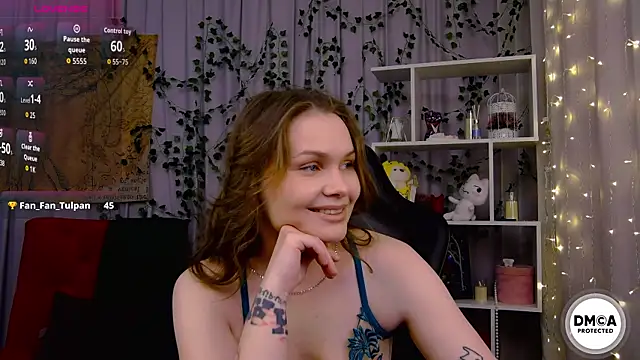 Snapshot of Kate_mermaid chatting on February 25, 1:48 am Kate mermaid online show from February 25, 1:48 am