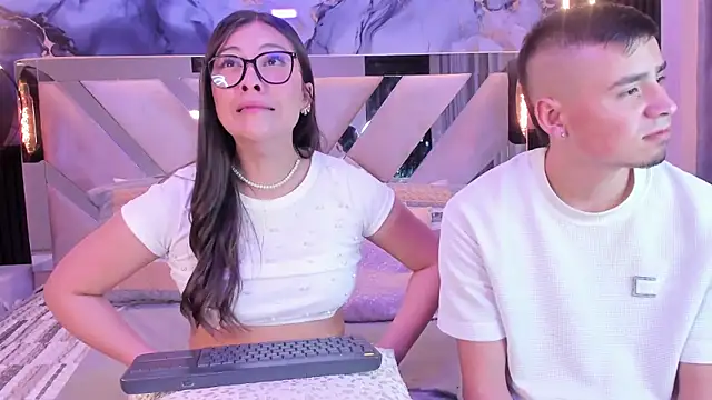 ChloeandAdam online show from February 13, 4:41 am