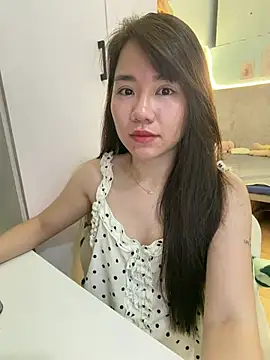 Amy8386 online show from July 13, 4:04 am