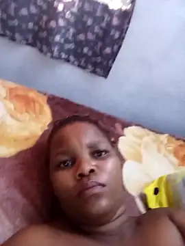 minniemoreee online show from February 14, 4:20 am