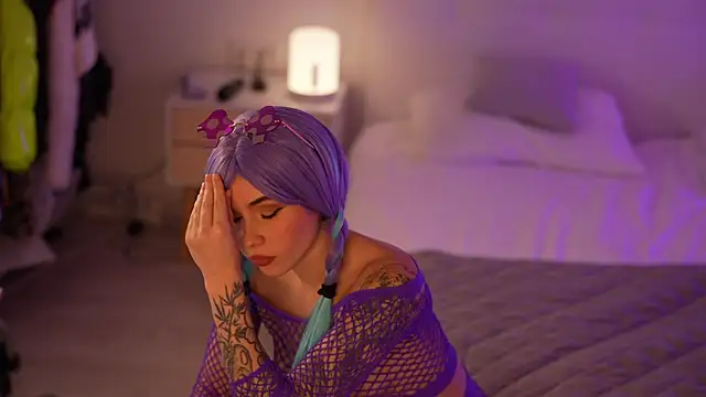 Snapshot of Sarah_Pink chatting on February 28, 5:26 pm Sarah Pink online show from February 28, 5:26 pm