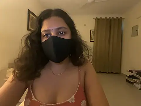 Snapshot of Anna_girl22 chatting on July 2, 4:02 pm Anna girl22 online show from July 2, 4:02 pm