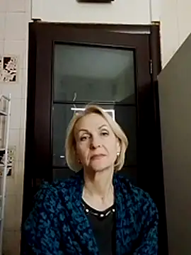 Snapshot of MichelleSolis chatting on February 21, 6:53 pm MichelleSolis online show from February 21, 6:53 pm