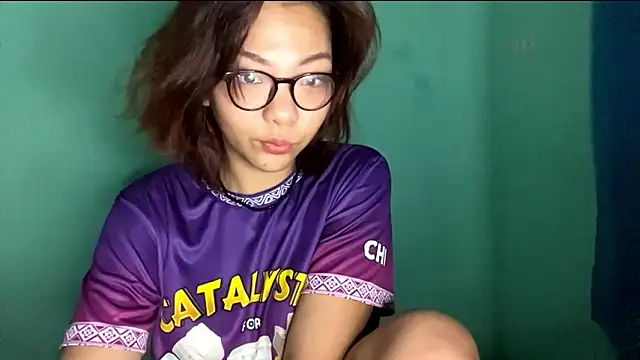 Snapshot of TerisaYellow chatting on March 3, 1:06 pm TerisaYellow online show from March 3, 1:06 pm