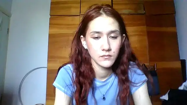 NickiKisinger online show from June 3, 7:11 am