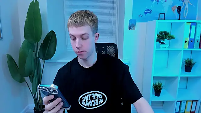 Dylan Norton online show from March 19, 10:30 am