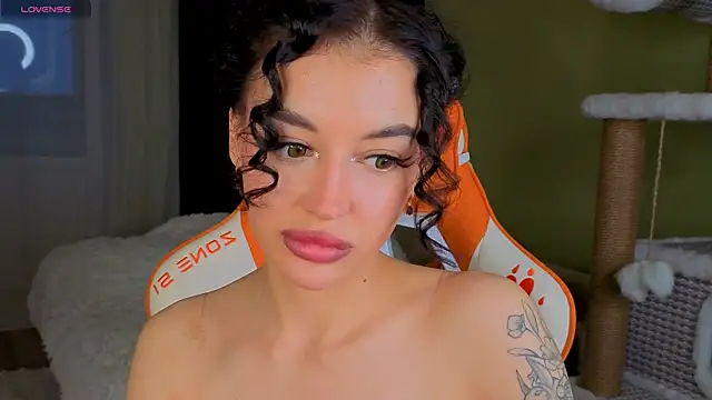 Snapshot of RiriDay chatting on March 1, 3:36 pm RiriDay online show from March 1, 3:36 pm