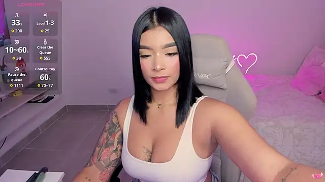 Snapshot of Allegra-Fiore chatting on February 26, 9:58 pm Allegra-Fiore online show from February 26, 9:58 pm