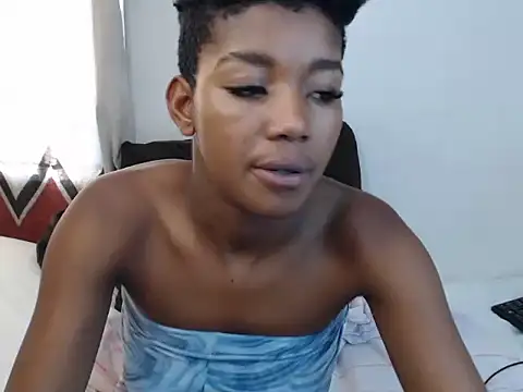 Snapshot of SexyyMandy chatting on March 3, 4:02 pm SexyyMandy online show from March 3, 4:02 pm