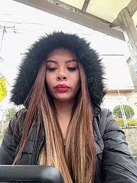 joeandlove online show from February 4, 8:14 pm