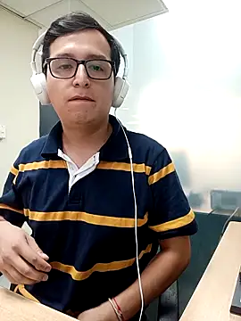 tresporcincoesmimedida online show from February 20, 2:50 pm